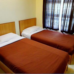 Hotel Suria Πορτ Ντίξον Room photo