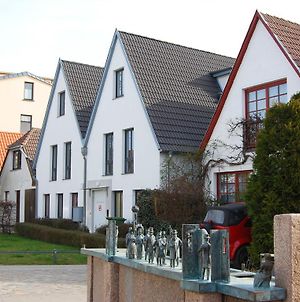 Ferienwohnung In Der Altstadt Warnemunde Ρόστοκ Exterior photo