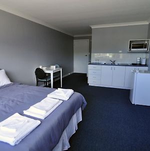 Bribie Island Square Bed and Breakfast Bongaree Room photo