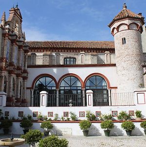 El Palacio De San Benito Cazalla de la Sierra Exterior photo
