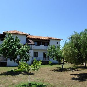Bozelia Apartments Τορώνη Exterior photo