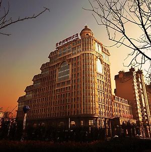 Beijing Lijingwan International Hotel Exterior photo