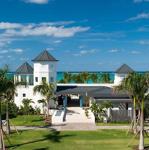 The Veranda Resort And Residences Grace Bay Exterior photo