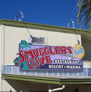 Smuggler'S Cove Resort And Marina Islamorada Exterior photo