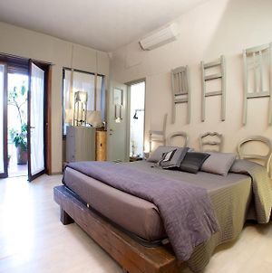 Bed+Art Milano Centrale Bed and Breakfast Exterior photo