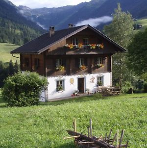 Bauernhof Im Wiesengrund Διαμέρισμα Maria Luggau Exterior photo