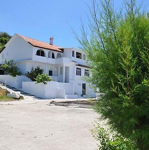 Kostas Beach Apartments Άγιος Γόρδιος Exterior photo