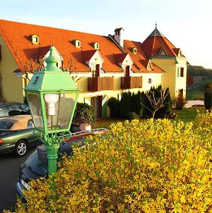 Das Romerstein Light - Einfach Clever Ξενοδοχείο Fürstenfeld Exterior photo