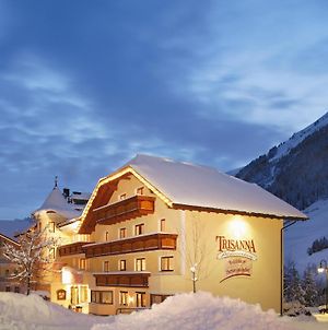 Alpenresidenz Trisanna Bed and Breakfast Ισγκλ Exterior photo