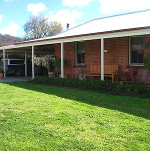 Mudgee Bed And Breakfast Exterior photo