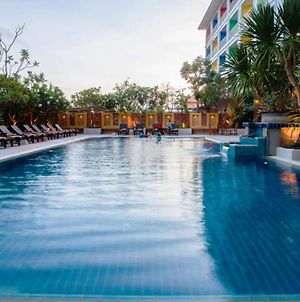 The Ninth Pattaya Ξενοδοχείο Exterior photo