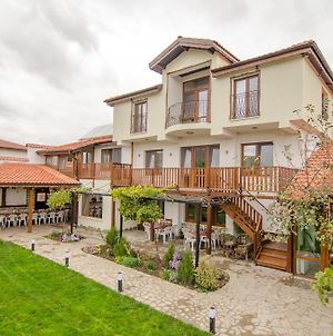 Guest House Villa Elma Nevsha Exterior photo