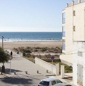 Beach Castelldefels Διαμέρισμα Exterior photo