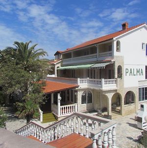 Palma Guesthouse Rab Island Exterior photo