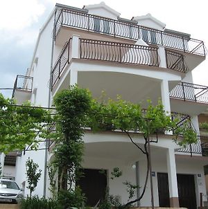 Apartments Ljiljana Τρογκίρ Exterior photo