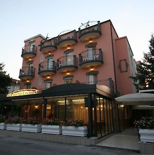 Hotel Santa Cecilia Ριτσόνε Exterior photo