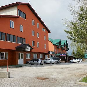 Lovac II Ξενοδοχείο Žabljak Exterior photo