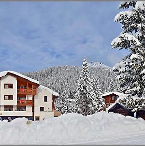 Ski Residence San Martino Di Castrozza Exterior photo