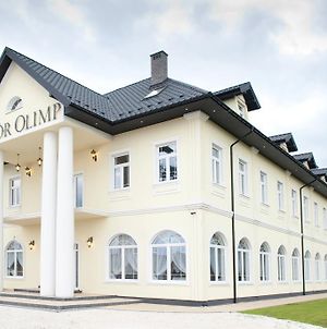 Dwor Olimp Ξενοδοχείο Stalowa Wola Exterior photo
