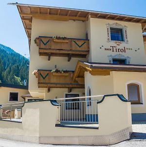 Haus Tirol Bed and Breakfast Tux Exterior photo