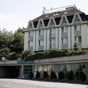 Hotel Bara Junior Βουδαπέστη Exterior photo