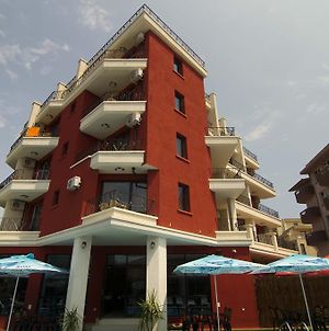 Salena Plaza Hotel Πριμόρσκο Exterior photo
