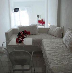 Karavas Apartments Μύκονος Room photo