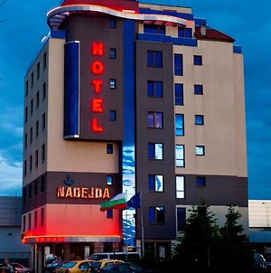Nadejda Hotel Σόφια Exterior photo