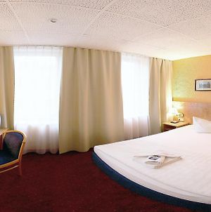 Hotel Adler Λειψία Room photo