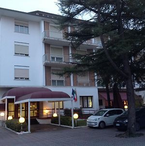 La Meridiana Ξενοδοχείο Mogliano Veneto Exterior photo