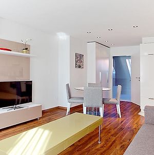 Premium Apartments By Livingdowntown Ζυρίχη Room photo