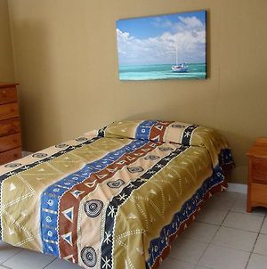 Belize Hutz Ξενοδοχείο San Pedro  Room photo