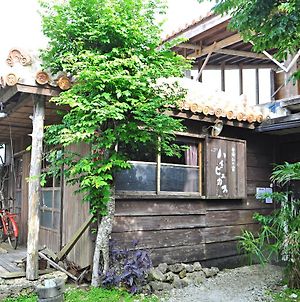 Hibiscus Inn Nakijin Exterior photo