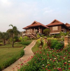 Maan Mek Talay Mok Resort Loei Exterior photo