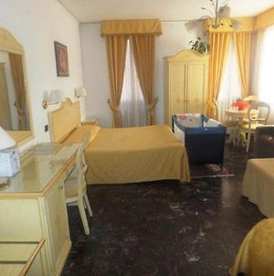 Ca Del Pozzo Ξενοδοχείο Βενετία Room photo