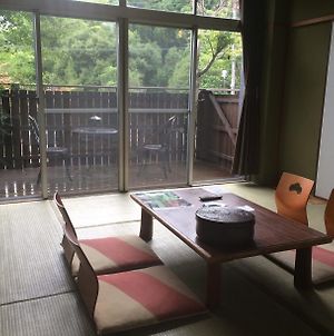 Mado Onsen Ryofuso Ξενοδοχείο Tsu Exterior photo