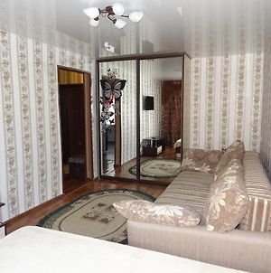 Apartment On Vavilova, D. 94 Κρασνογιάρσκ Exterior photo
