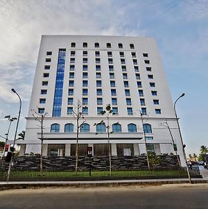 Hablis Chennai Ξενοδοχείο Exterior photo