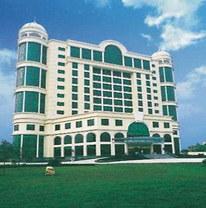 Peninsula Hotel Γιτσάνγκ Exterior photo