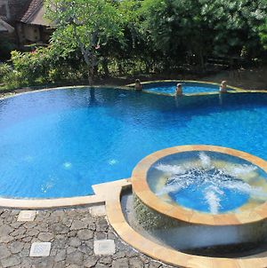 The Nirwana Water Garden Ξενοδοχείο Pabean Buleleng Exterior photo