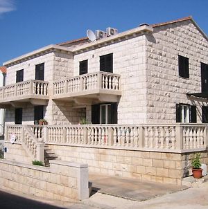 Vila Jasna Διαμέρισμα Supetar Exterior photo