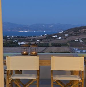 Aegean Queen Villas Νάουσα Exterior photo