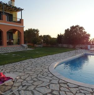 Villa Stamata Τσουκαλάδες Exterior photo
