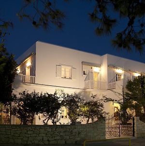 Ξενοδοχείο Δούκισσα Παροικιά Exterior photo