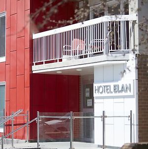 Hotel Elan Κάλγκαρι Exterior photo