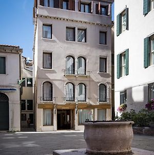 Anastasia Ξενοδοχείο Βενετία Exterior photo