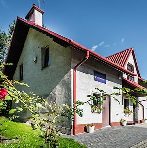 Dom Pod Roza Ξενοδοχείο Rząska Exterior photo