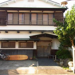 Guesthouse Shirahama Exterior photo