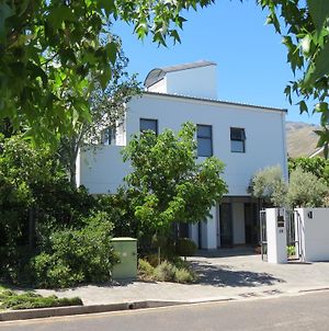 10 Kommandeurs Ave, Stellenbosch Διαμέρισμα Exterior photo