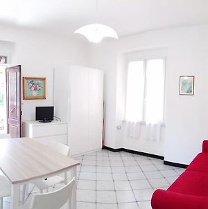 Ferrando Apartment Λεβάντο Exterior photo